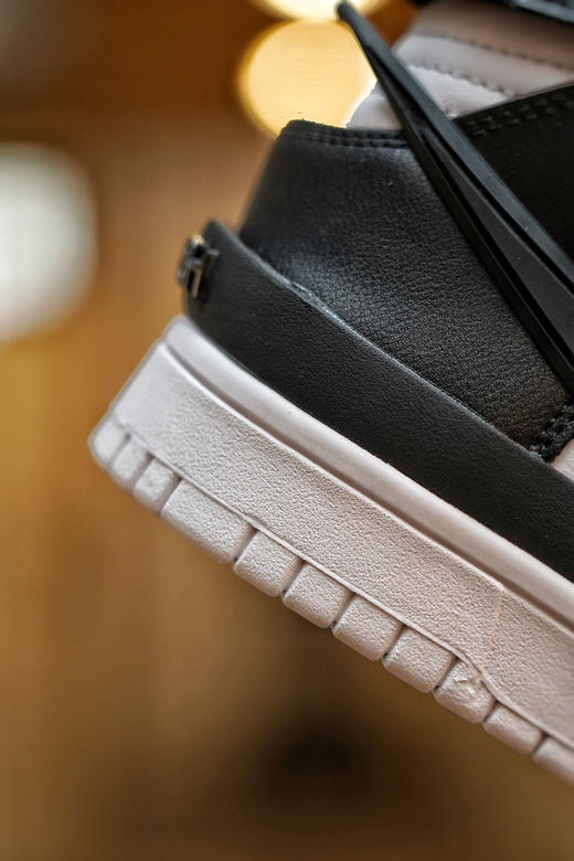 夏季特惠💰520 AMBUSH x Nk SB Dunk High 滑板鞋高帮 黑白大勾 商品图5