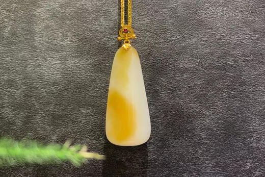 【御珠宫坊】金镶糖羊脂白玉吊坠 商品图0