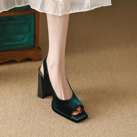时尚休闲，春夏优雅平头鱼嘴高跟粗跟丝绒凉鞋DZM-2367 商品图10