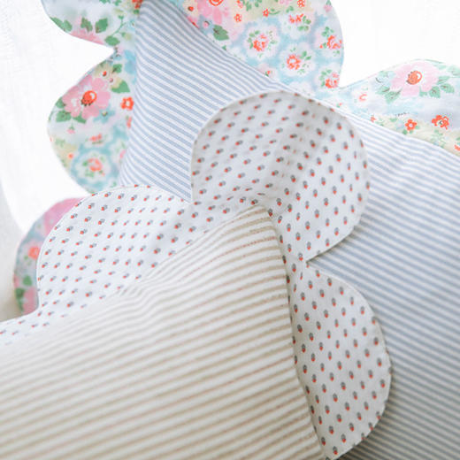 花与条纹系列花边枕全荞麦壳纯棉护颈枕 商品图1