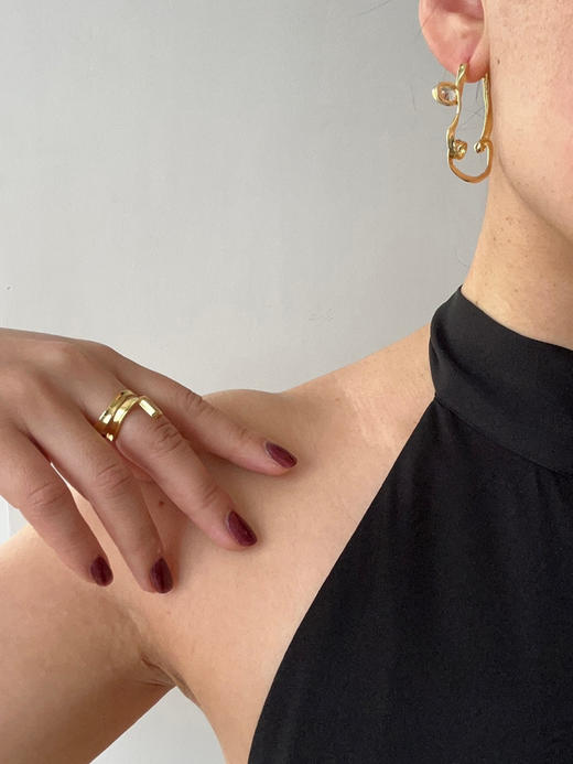 APRESI｜TROUVAILLE Millennium Cut Oval White Topaz Fluid Earrings [流转耳环] 商品图1