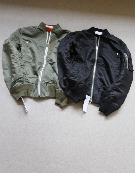 开春 嘚嘚以嘚嘚 哈！情侣段 Sacai 联名合作款 Ma-1 飞行员 夹克 2色入 商品图0