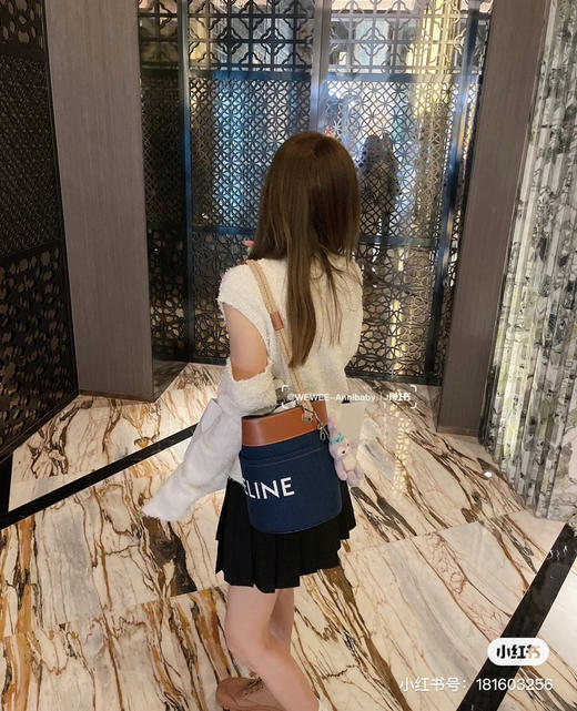 亏本清仓，Celine原厂皮牛仔水桶包 商品图3