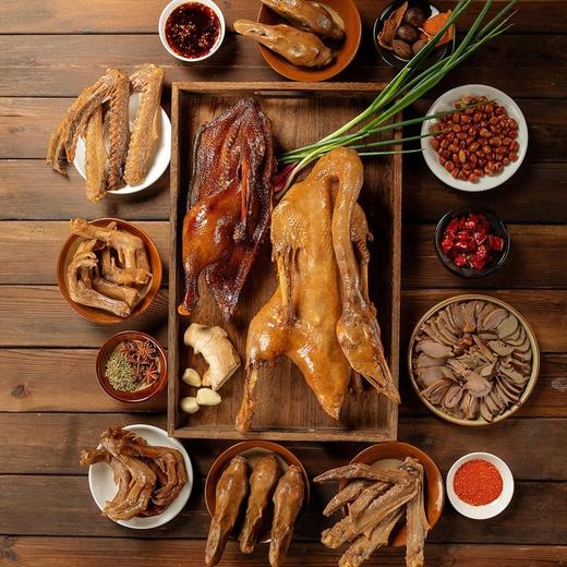 鹅滋道  重庆荣昌 卤鹅系列【及时收取，及时食用】 商品图1