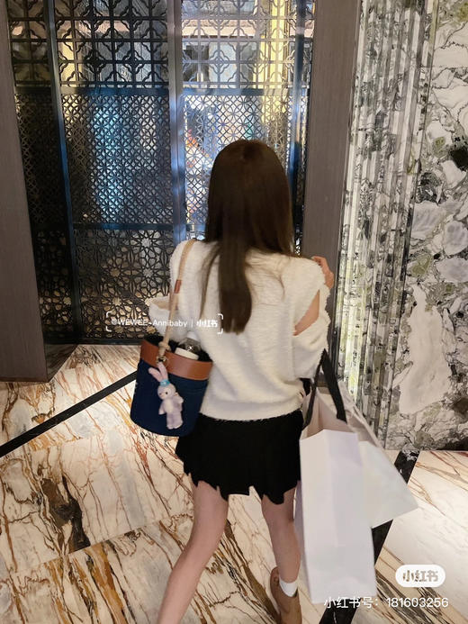 亏本清仓，Celine原厂皮牛仔水桶包 商品图2