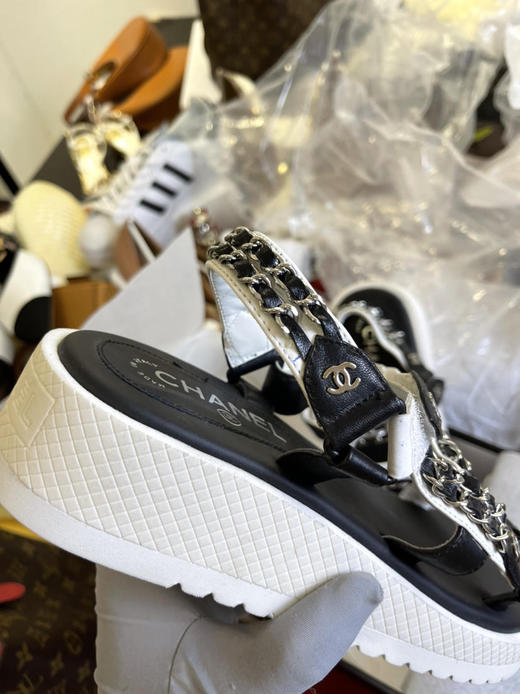 如图40码凉鞋，亏本清，无包装不退换 商品图5