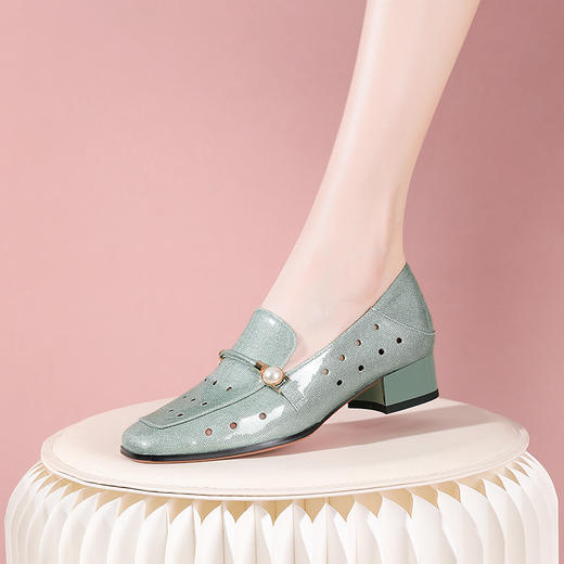 春夏新款，洞洞通勤平头超迁皮小皮鞋YSML-A053-076 商品图3