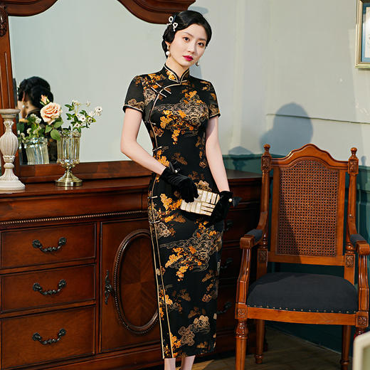 WXG-C309新款优雅时尚改良老上海长款真丝旗袍 商品图0
