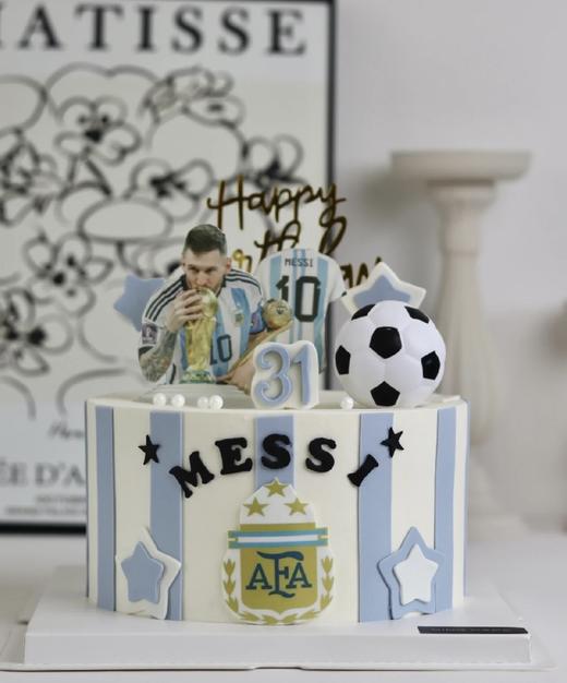 【球星定制B】翻糖鲜果奶油糕 商品图0