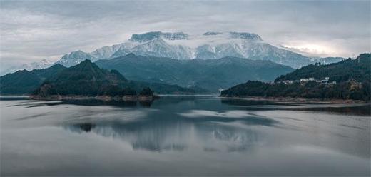 川西南彝乡+牛背山云海：宜宾李庄古镇、大凉山彝族新年、雅安牛背山（2晚3天）、冕宁绿皮火车+酿酒作坊+荥经制砂10天 商品图1