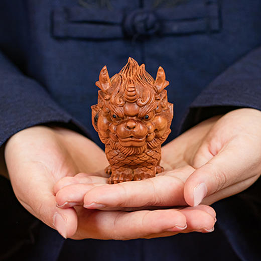 雷击枣木麒麟手把件办公室书房书桌装饰摆设手工雕刻摆件 商品图2