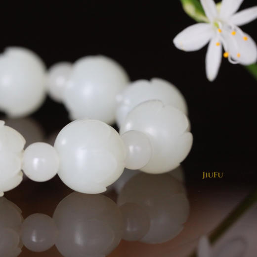 和田玉（白玉）籽料手串--莲43.58g 商品图2