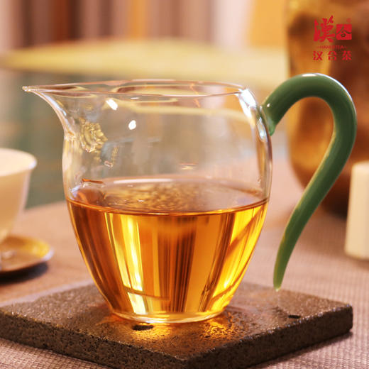 【⁭ 手把颜色随机发货！】高档 公道杯 分茶器 耐热高硼硅玻璃 商品图4