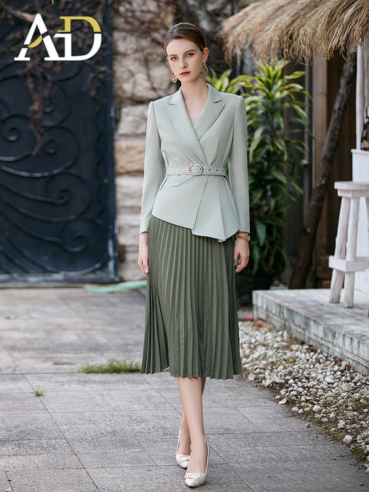 AD春季洋气绿色西装外套女士收腰西服高级感时尚两件套百褶半裙子 商品图0