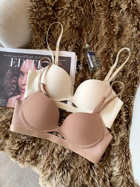 【日本光面无痕无钢圈】小胸聚拢内衣女舒适上托防下垂收副乳文胸罩