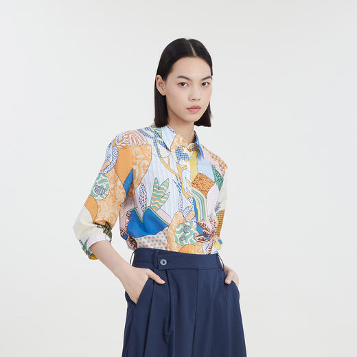 谜底2023夏季新款主题花色衬衫七分袖复古宽松花衬衣女232MC0528 商品图1