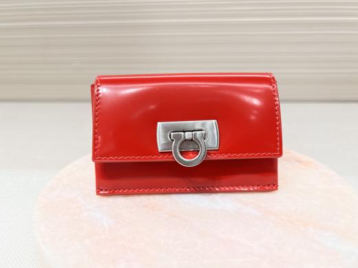 【特价商品不退不换】FERRAGAMO 菲拉格慕 卡包女  0760664-003 白色.牛皮革（暂无品牌物料包装） 商品图0