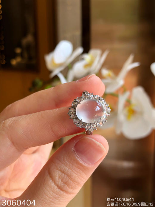 3060404，玻璃蛋面戒指。具体价格微信咨询 商品图0