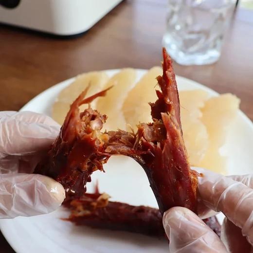 【➕𝟖.𝟖元即可换购】【限时3天】鄉遇何掌柜炭烤手撕鸭脖，不添加防腐剂，散养麻鸭，有机木炭烘烤而成的手撕鸭脖，越吃越香 商品图3