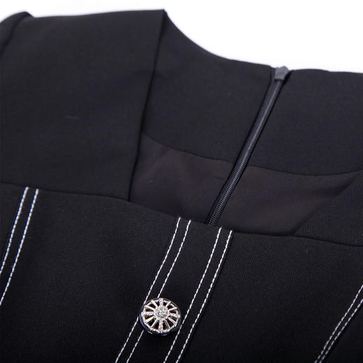 NF8V2斯尔丽瑟俪2023春夏时尚新款手工绣线收腰小A大方荷叶袖型连衣裙 商品图4