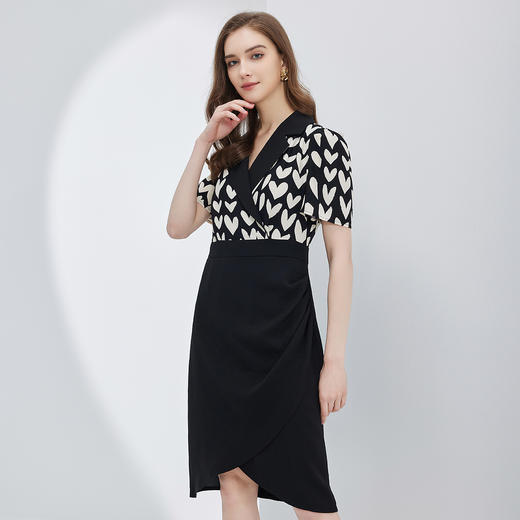 NF8X5斯尔丽瑟俪2023新款收腰褶皱显瘦撞色拼接连衣裙 商品图2