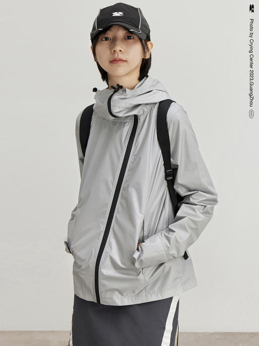 CryingCenter城市机能银色软户外冲锋外套防泼水防风登山徒步风衣 商品图4