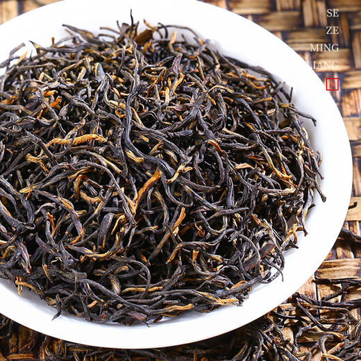 「双罐礼盒装！金骏眉」新茶蜜香金骏眉红茶茶叶礼盒装浓香型250g 春节年货送礼送长辈茶饮 商品图3