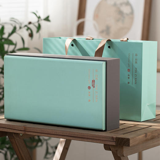 「质感礼盒装！品自然」安溪高山兰花香浓香型铁观音 茶叶礼盒装250g春节年货送礼长辈茶饮 商品图0