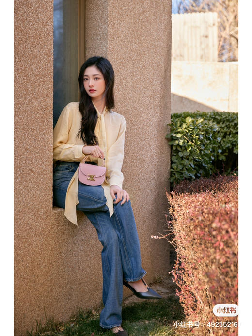 𝐜𝐞𝐥𝐢𝐧.𝐞 2023春季限定手提马鞍包 〰️粉色 商品图8