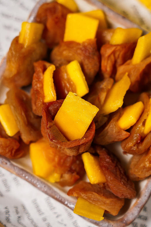 终于找到这种口感的梅子❗话梅控进来❗新品「一方云拾」梅有芒果！✅销量10W＋爆浆葡萄梅子的姐妹款-🥭芒果梅子🤤隔着屏幕吞口水哇！吃一颗酸爽眯眯眼！ 商品图4