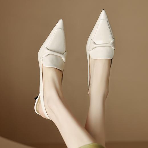 牛皮尖头显瘦配裙子高跟鞋，一字扣带细跟包头后空凉鞋DB-M5579 商品图2