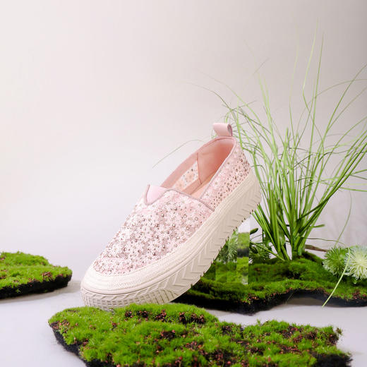 Safiya/索菲娅 2023春季新品假日小雏菊蕾丝草编一脚蹬休闲渔夫鞋 SF31112440 商品图1