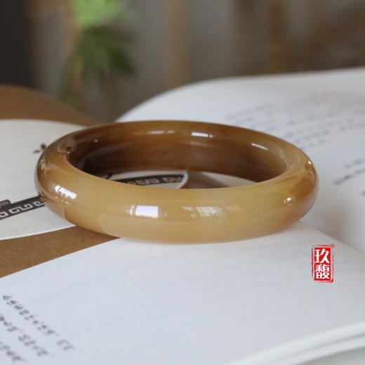 和田玉（糖白玉）手镯--平安镯51.5#（有特价不退换） 商品图2