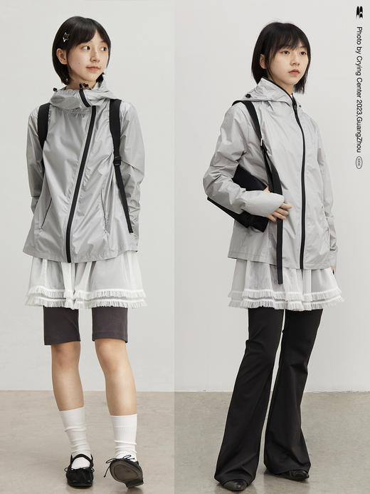 CryingCenter城市机能银色软户外冲锋外套防泼水防风登山徒步风衣 商品图1