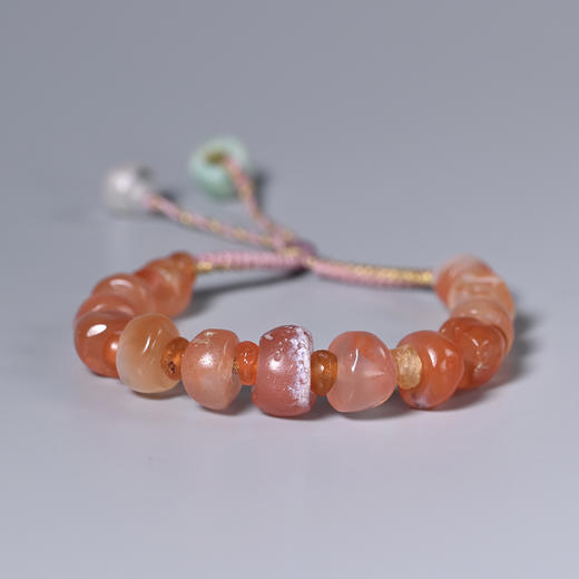 西亚高古红玛瑙“香雪”手串 商品图1