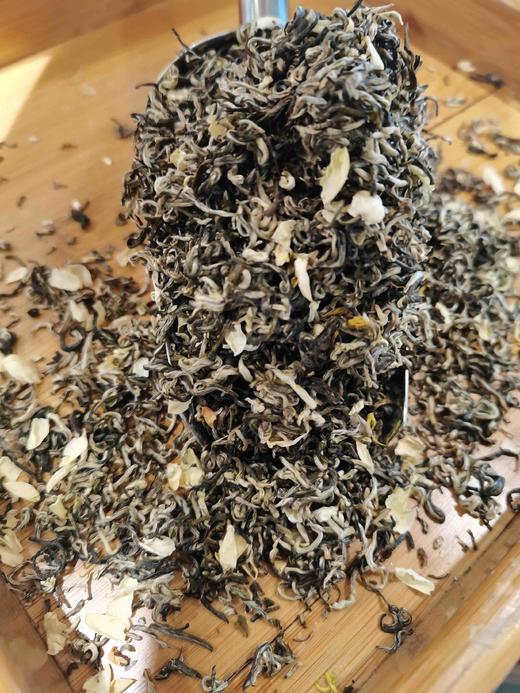 800碧潭飘雪250克半斤装 商品图3