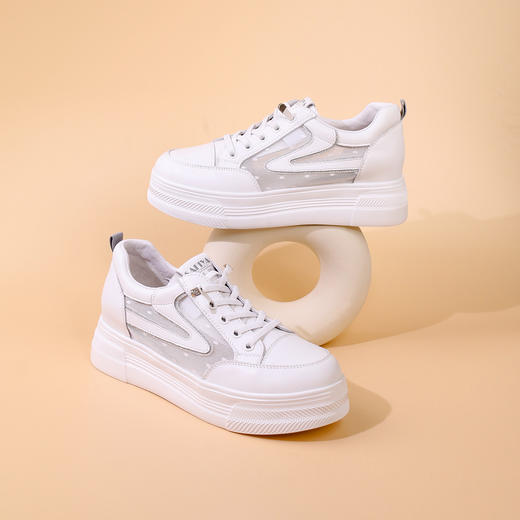 Safiya/索菲娅2023新品春夏百搭透气网面松糕厚底休闲板鞋 SF31112438 商品图1