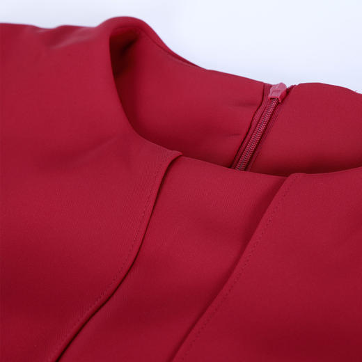 RF8C2斯尔丽瑟俪2023春夏新款时尚修身显瘦款披肩式连衣裙 商品图4