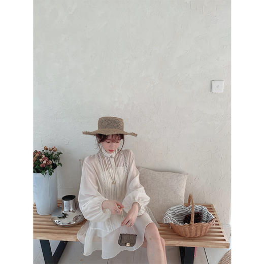 金蘑菇菇【微醺轩尼诗】A/B版泡泡袖俏皮复古连衣裙天丝小白裙 商品图1