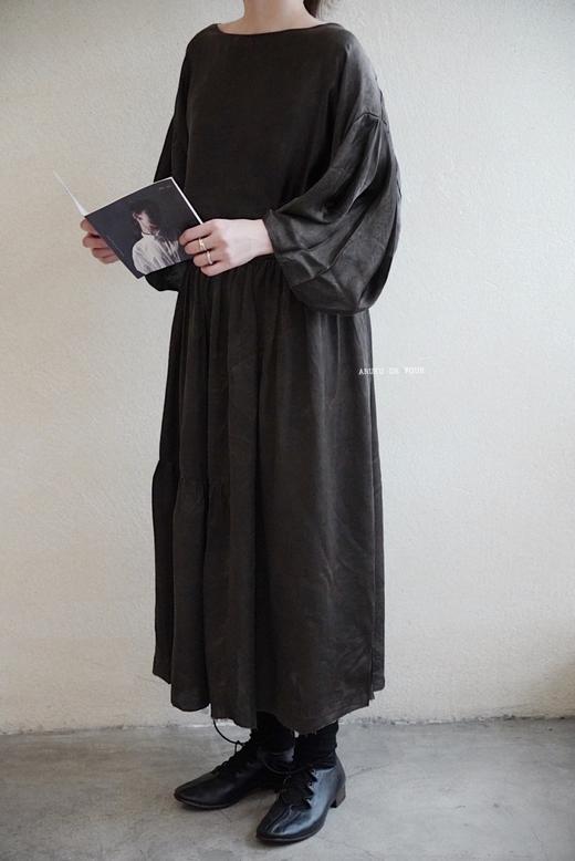 elsa esturgie 法式铜氨丝折纸艺术袖口设计T恤上衣 商品图1