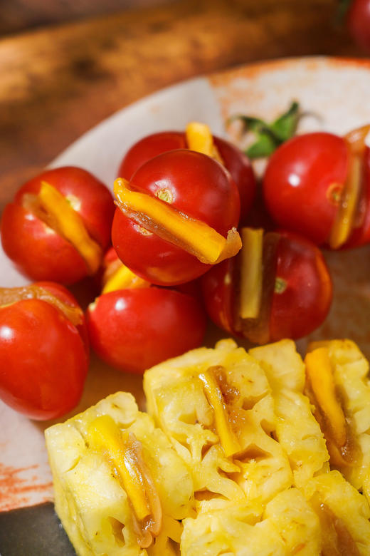 终于找到这种口感的梅子❗话梅控进来❗新品「一方云拾」梅有芒果！✅销量10W＋爆浆葡萄梅子的姐妹款-🥭芒果梅子🤤隔着屏幕吞口水哇！吃一颗酸爽眯眯眼！ 商品图1