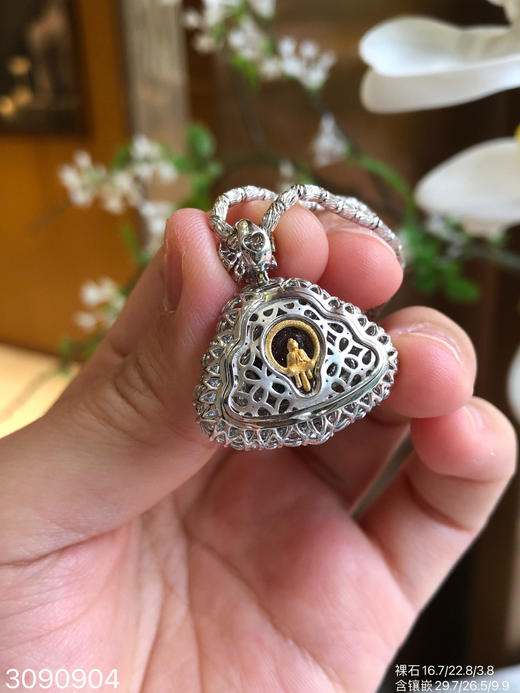 3090904，玻璃佛公吊坠。具体价格微信咨询 商品图8