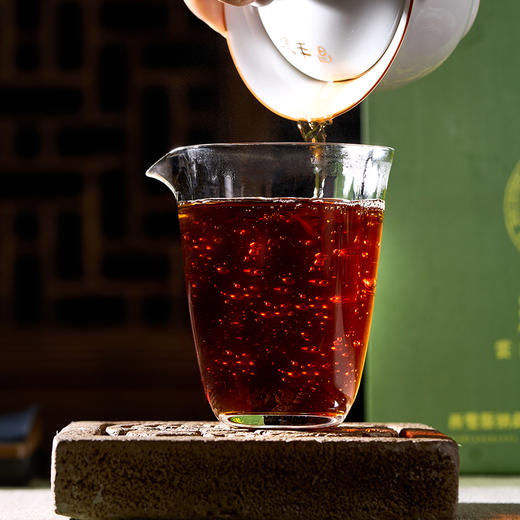 德丰昌2023年 【绿印】普洱熟茶 357克/饼 商品图4