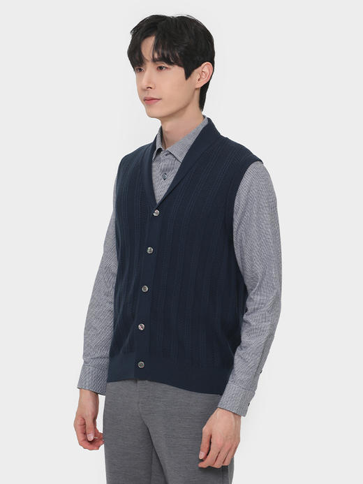 callisto深蓝电脑机提花羊毛青果领针织马夹 FRVST003C 商品图1