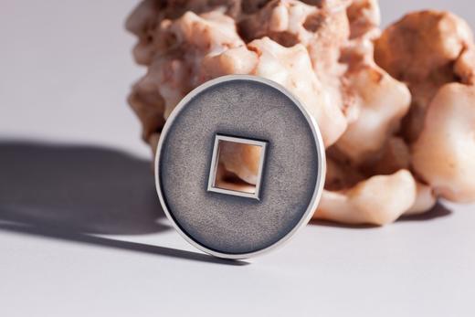 矩德泉坊 纯银手作   泰和重宝（4.5厘米版）531 商品图4