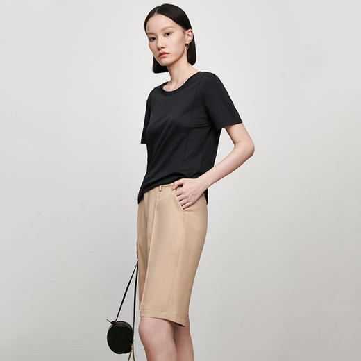 【品牌优选】【合作直发】IN AND ON新款华尔兹花纱麻感缉线休闲中裤时尚百搭五分裤 商品图6