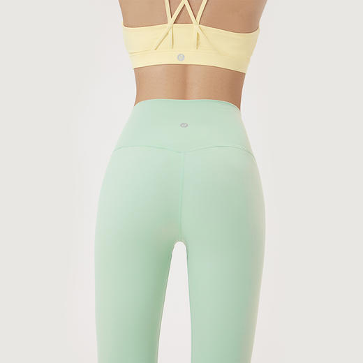 VOVOS莱卡高弹亲肤提臀显臀瑜伽健身裤VCK8031 商品图5