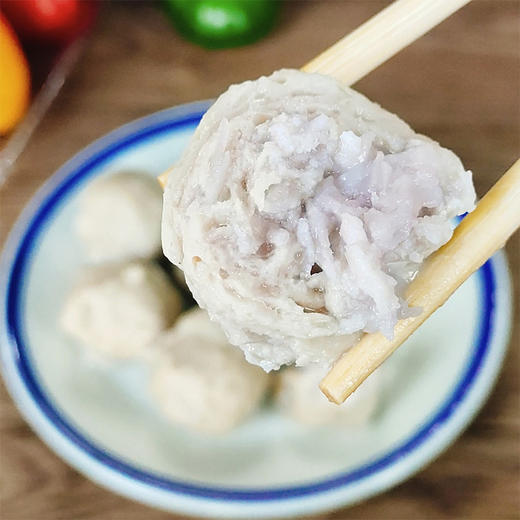 手打芋头肉丸 | 闽南地道美食 香芋＋猪肉的完美邂逅 软糯Q 弹 一口爆汁 手工千万次捶打而成 个大饱满圆润 真空锁鲜 方便百搭 商品图3