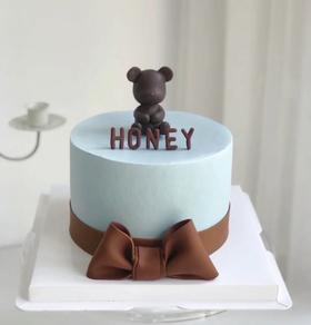 翻糖简约小熊一鲜奶动物奶油蛋糕