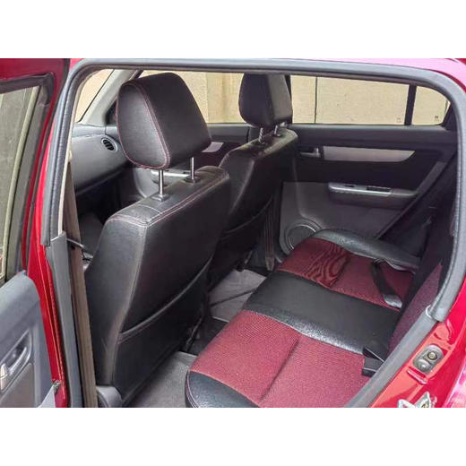 铃木 雨燕 1.5L 自动20周年限量版【长租-北京】 商品图5